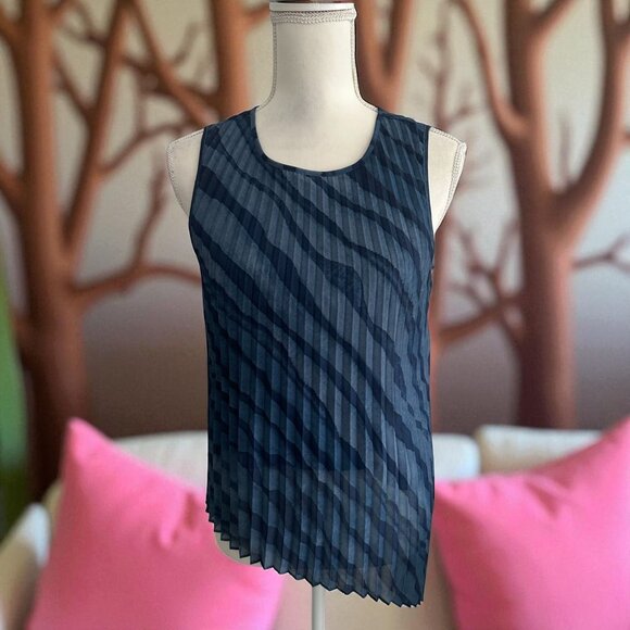 HALSTON Women's Blue Asymmetrical Tank Top Size XS - Picture 1 of 9